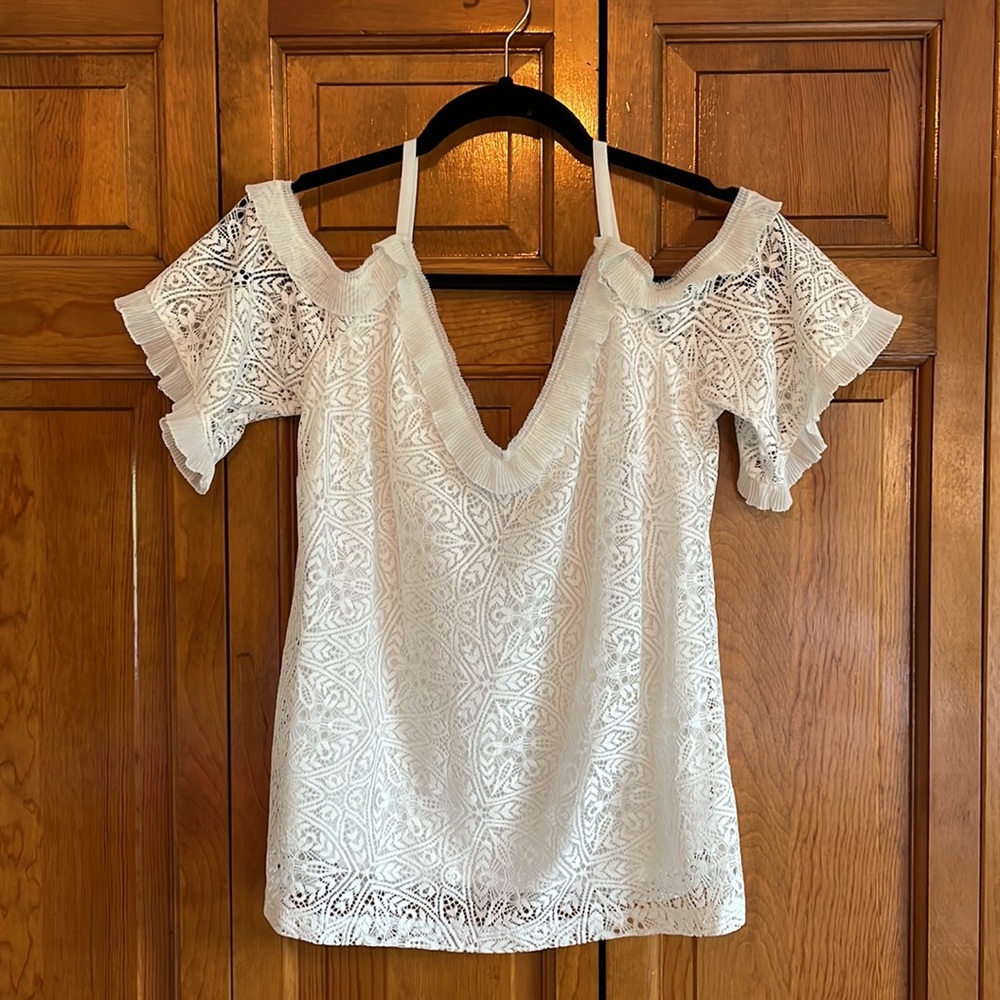WHBM Cold Shoulder Lace Top - Size XS - Picture 3 of 6